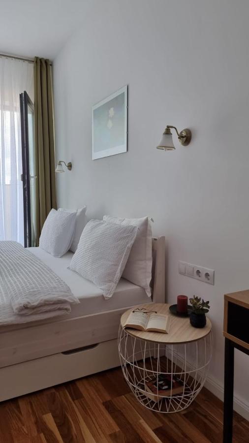 Penthouse Cosmopolit Apartment Brasov Bagian luar foto