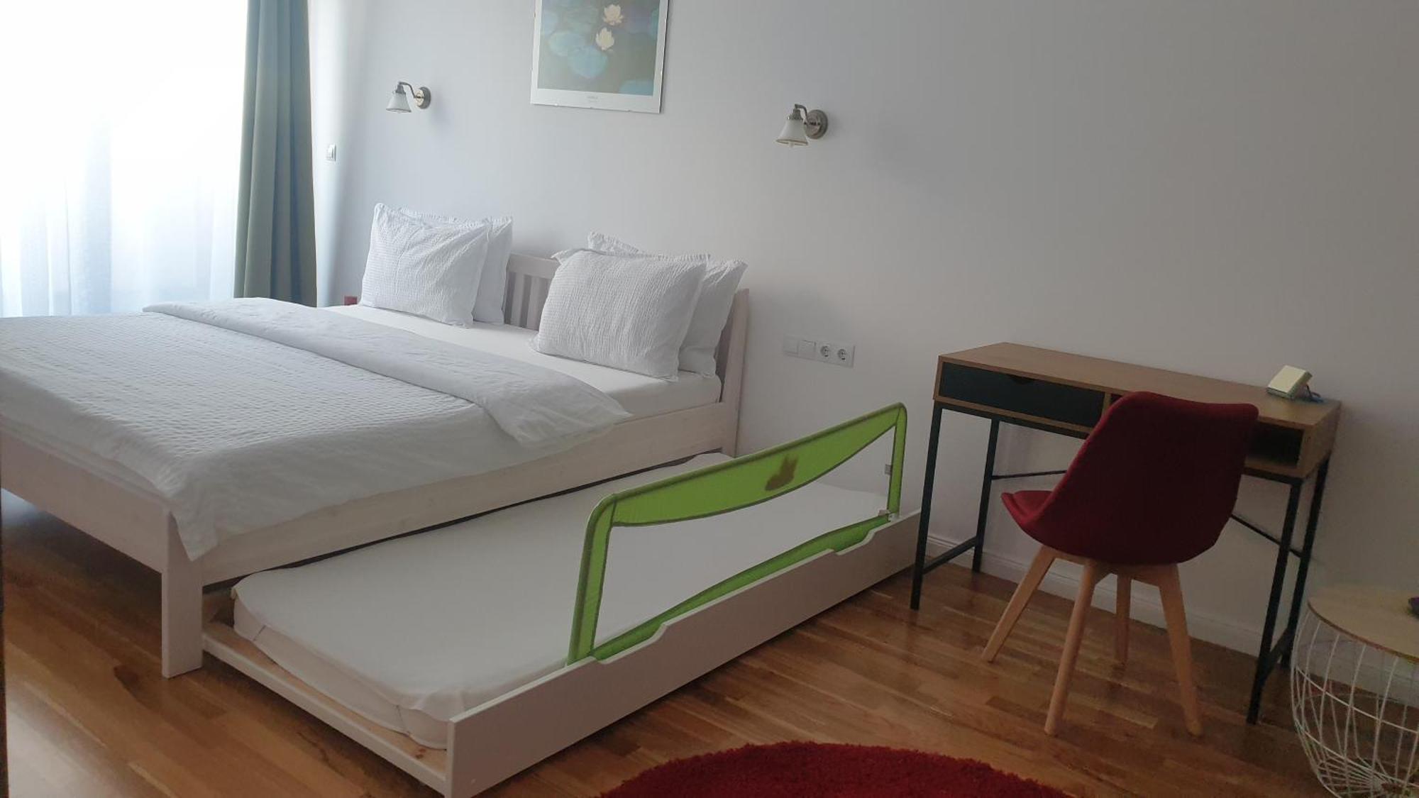 Penthouse Cosmopolit Apartment Brasov Bagian luar foto